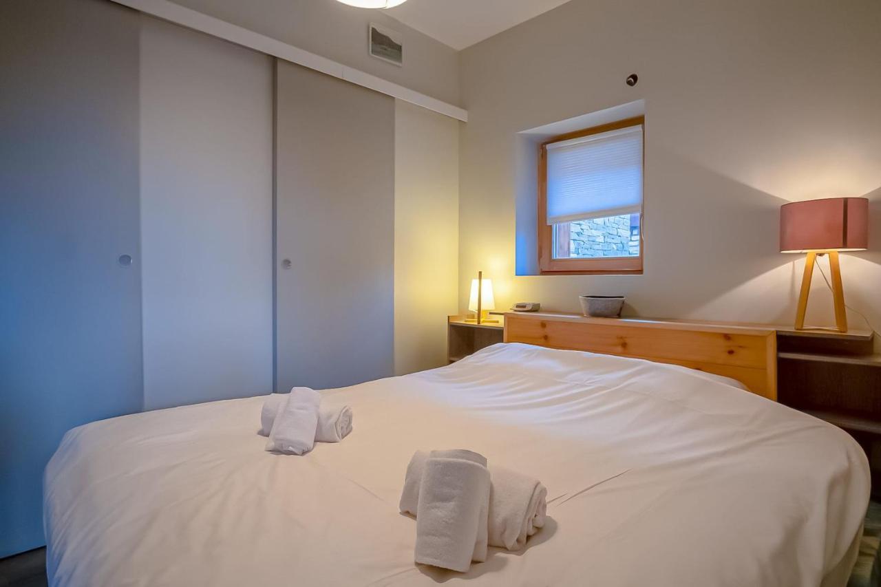 Appartement Bandera - Welkeys Huez Bagian luar foto